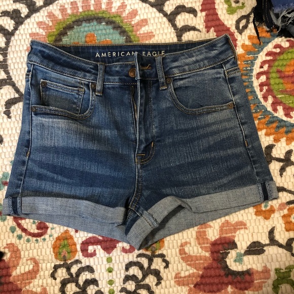 Shorts - Picture 1 of 2